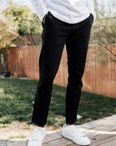 Men's Slim Fit Black Tech Chino Pants – Stretchable, Wrinkle-Free, All-Day Comfort