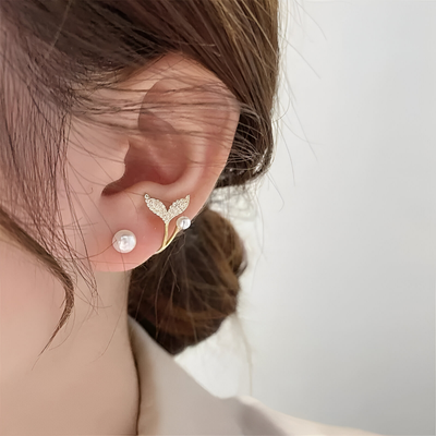Ivia Wings Shape Earcuff