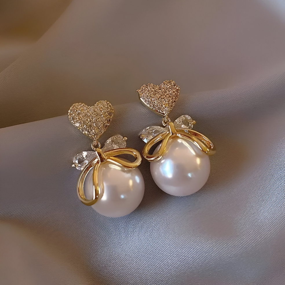 Eira Pearl Bow Earrings