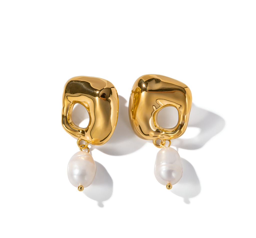 Eira pearl Anti Tarnish Earrings