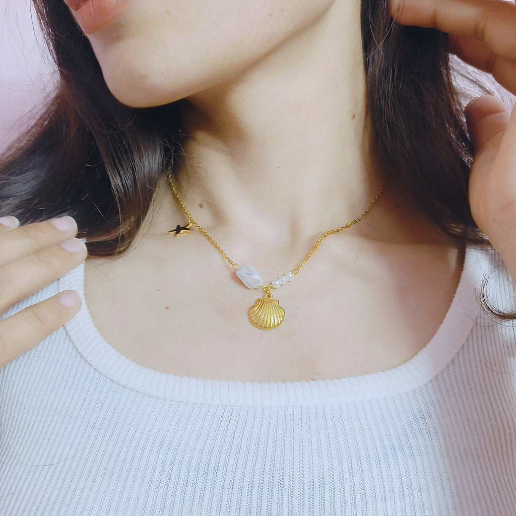 Eira Pearl Anti Tarnish Necklace