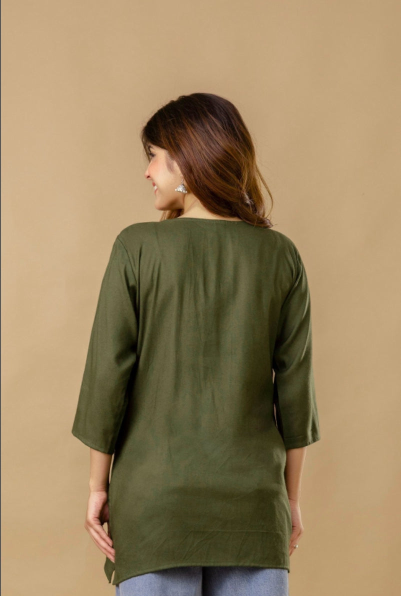 GulAura Hand Embroidered  Chikankari Cotton Rayon Short  Kurti for Women