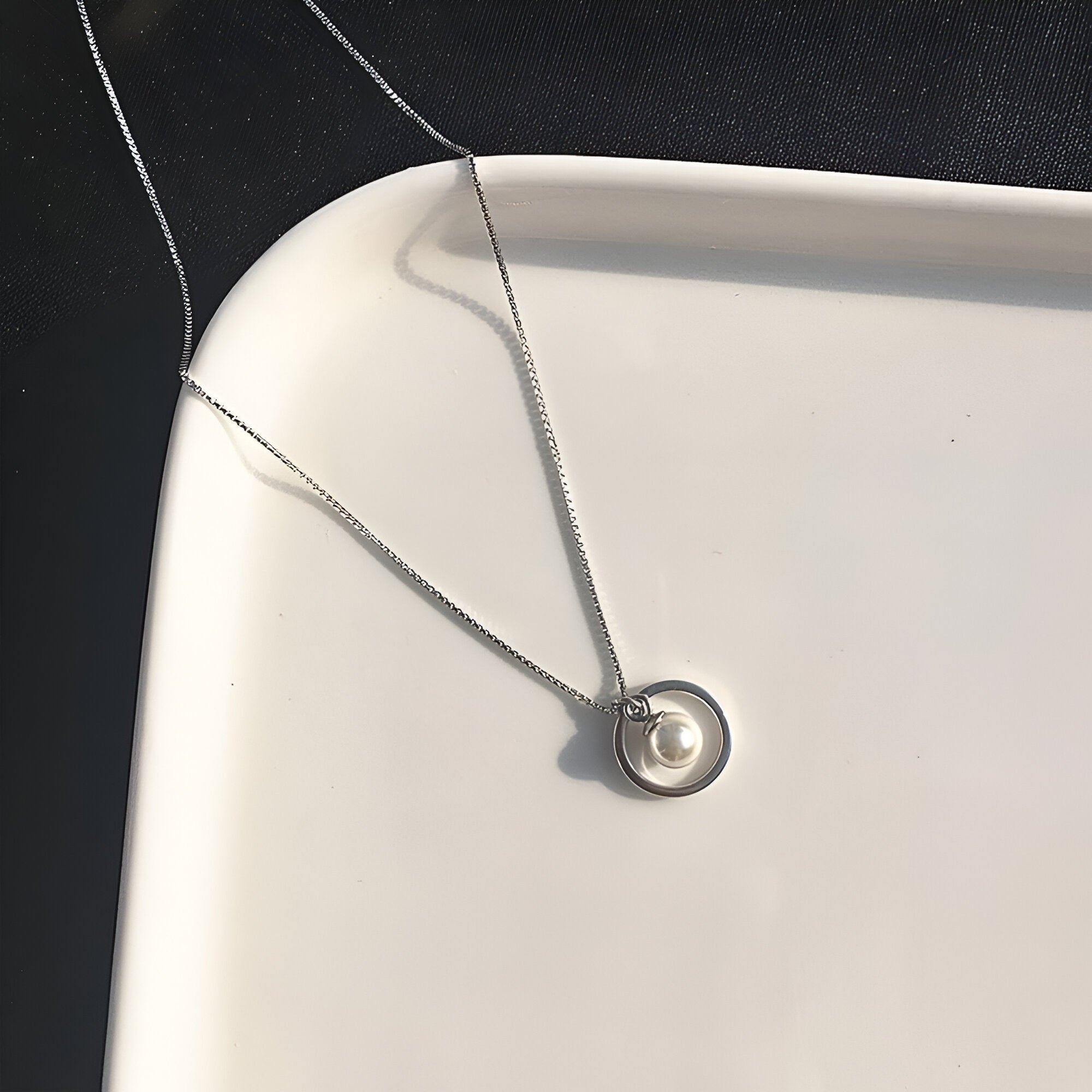 Pearl Necklace with Double Circle Design