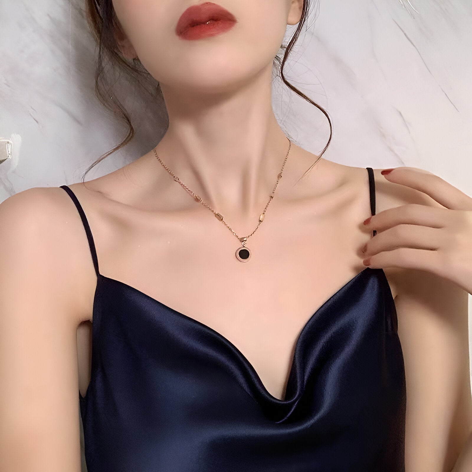 Rose Gold-Plated Stainless Steel Round Necklace