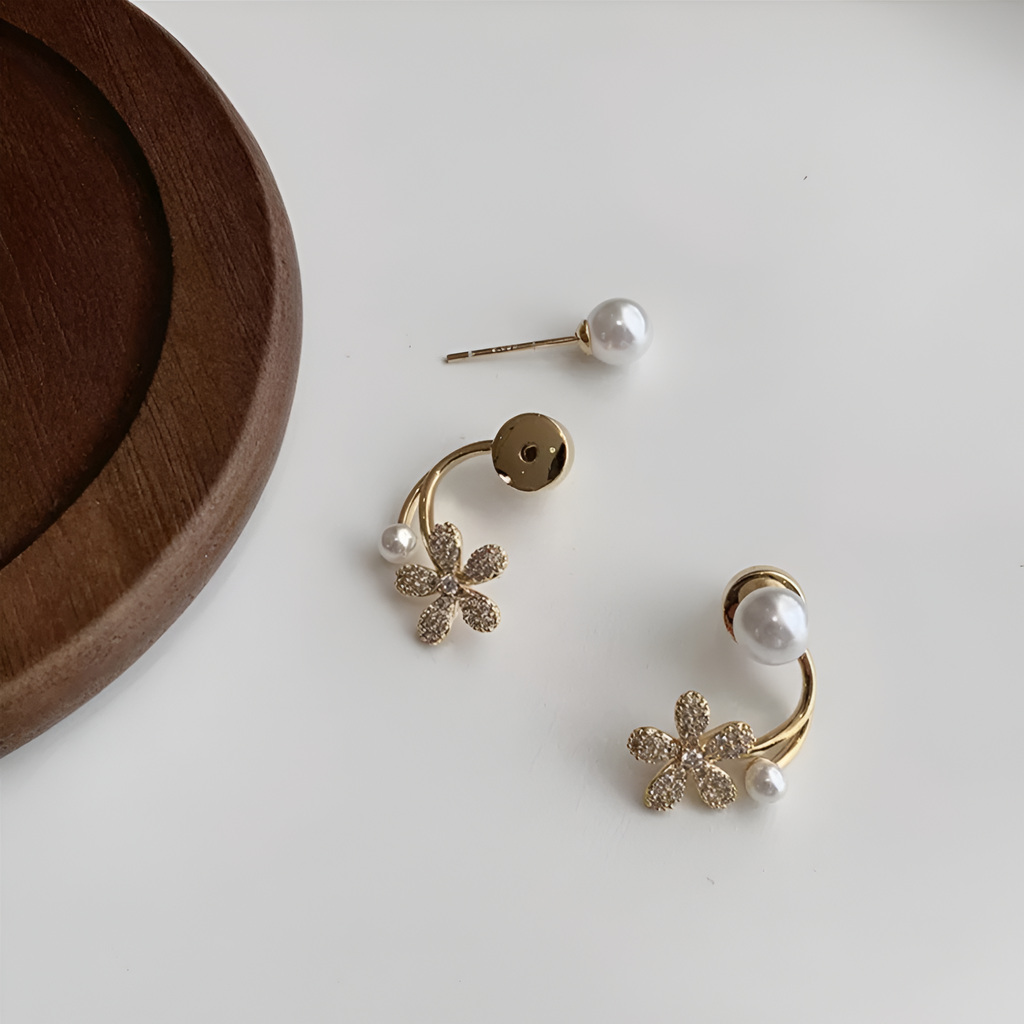 Auri Pearl flower Earrings Stud Earrings