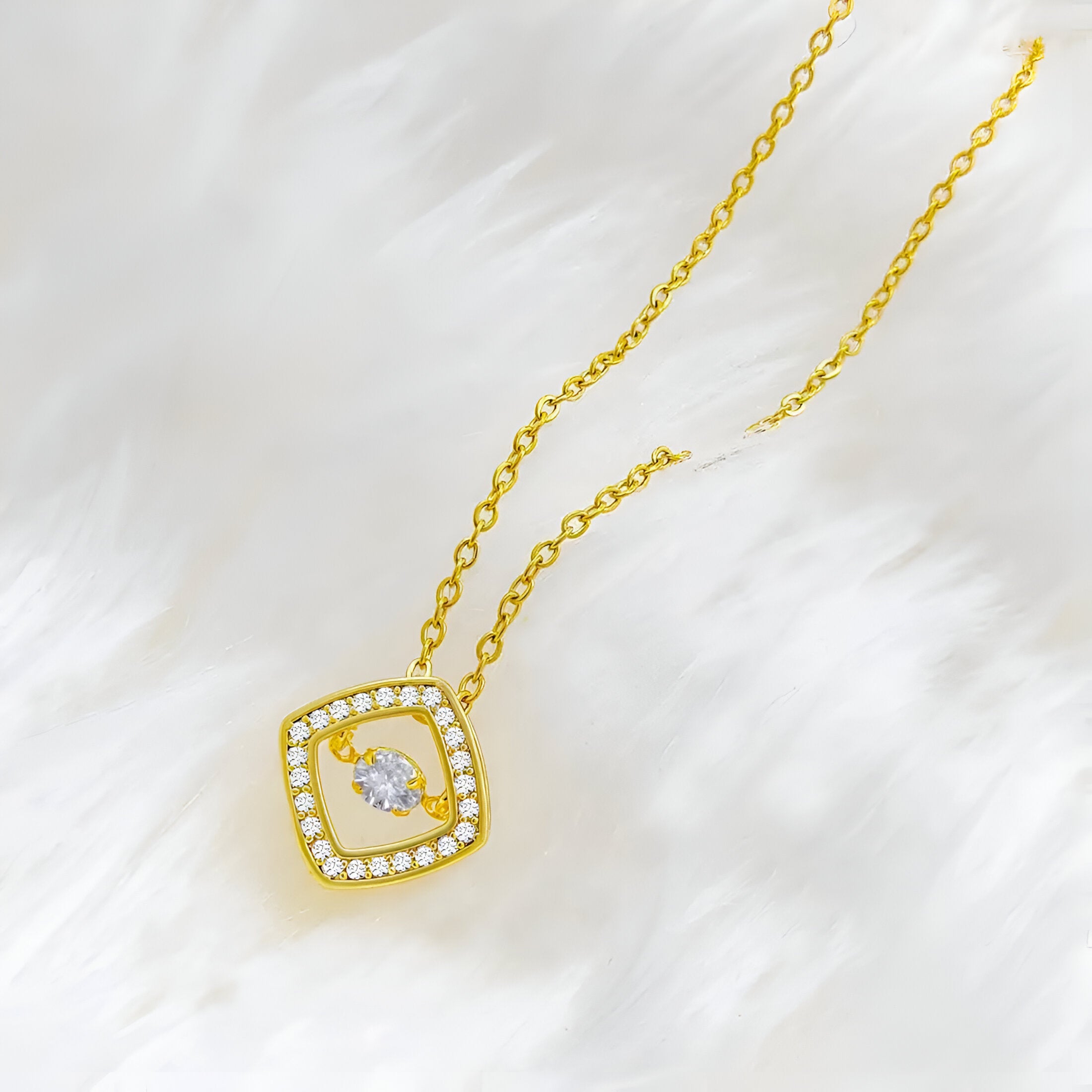Auri American Diamond Necklace