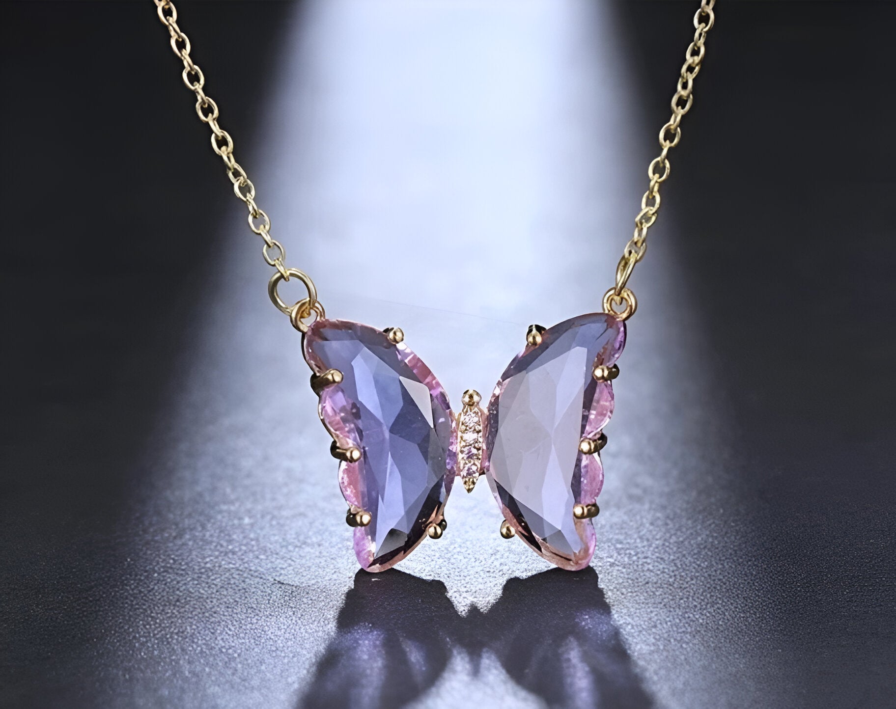 ELYS Gold-Plated Butterfly Necklace