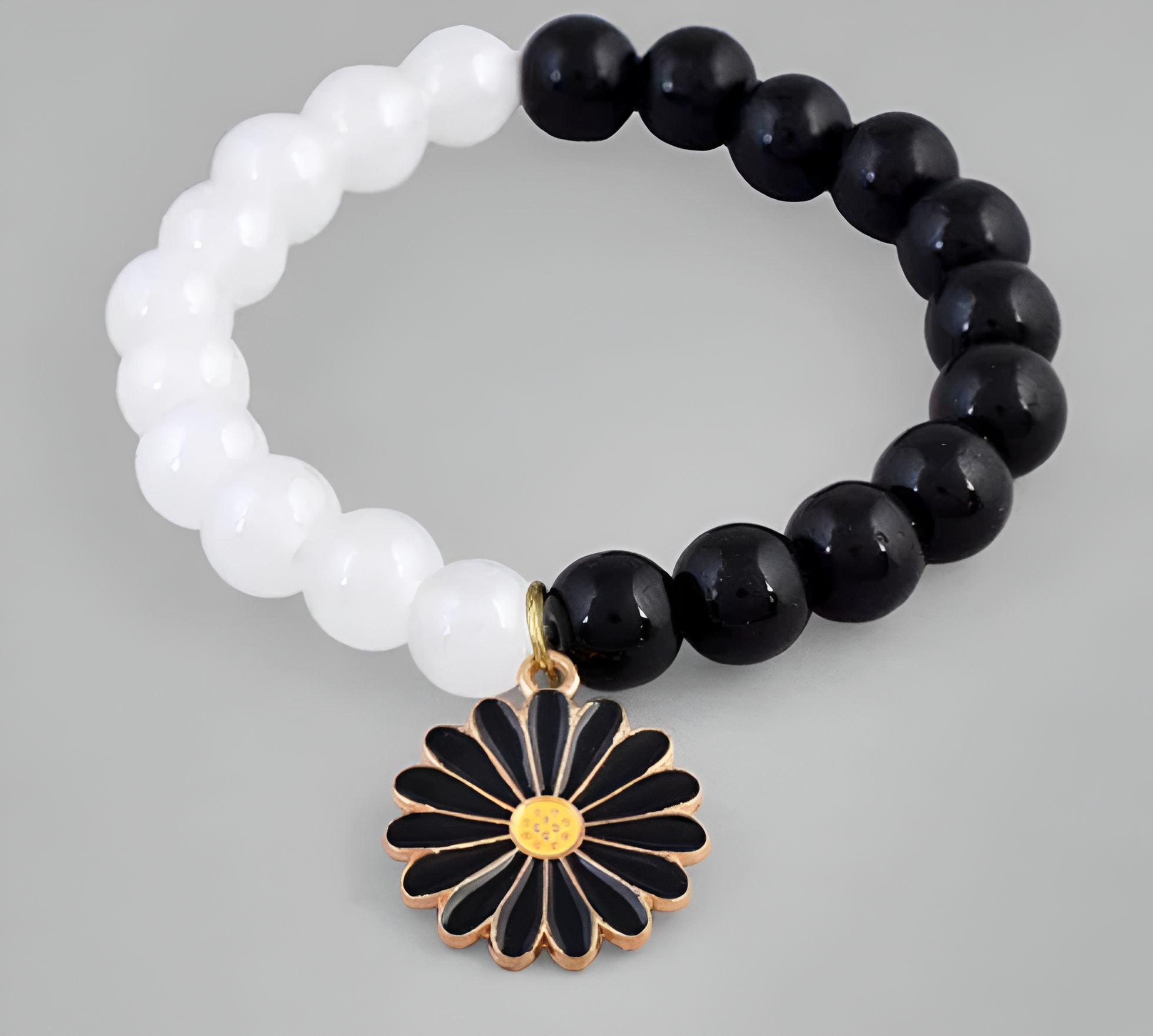 Black white beads flower Bracelets
