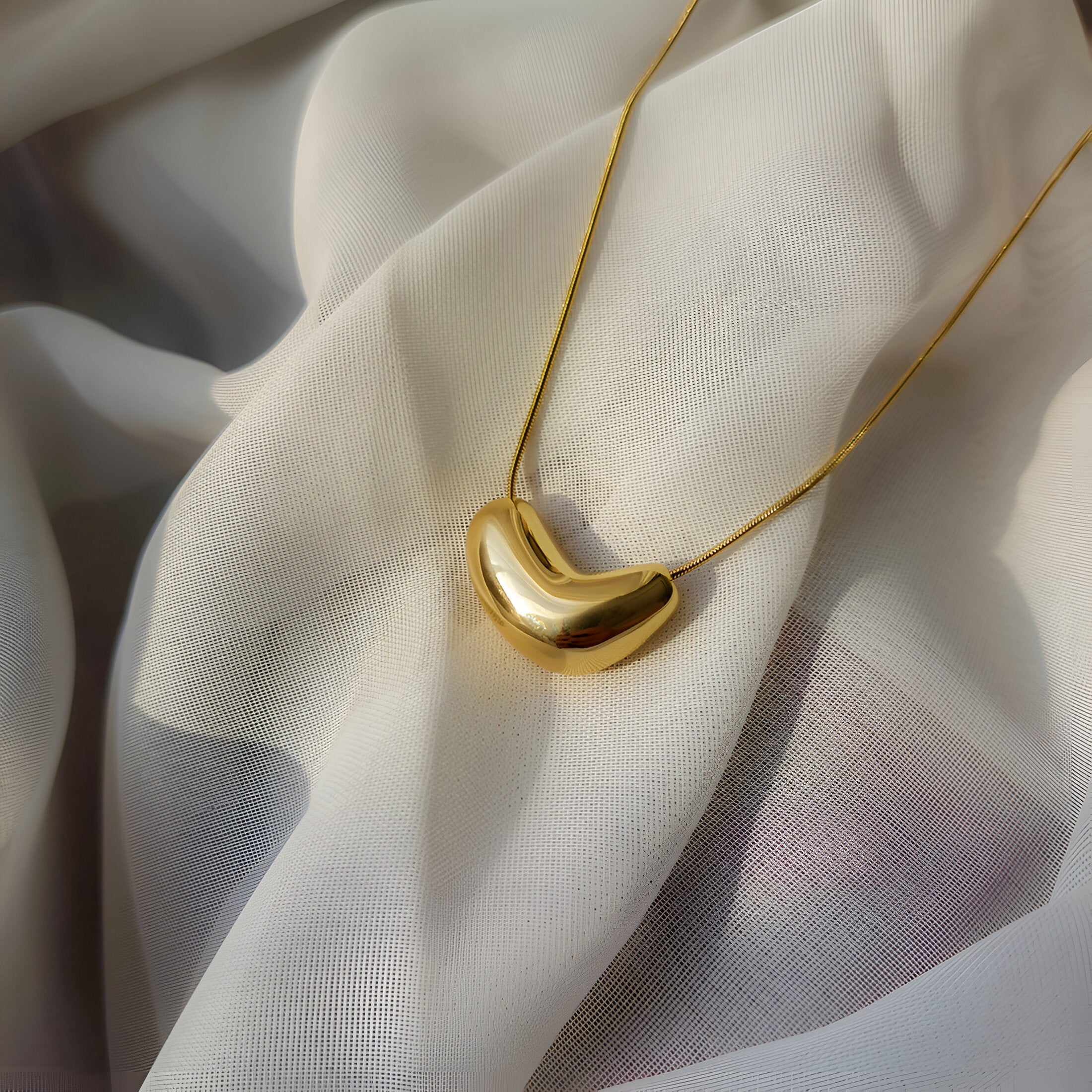 Ivon Anti Tarnish Necklace