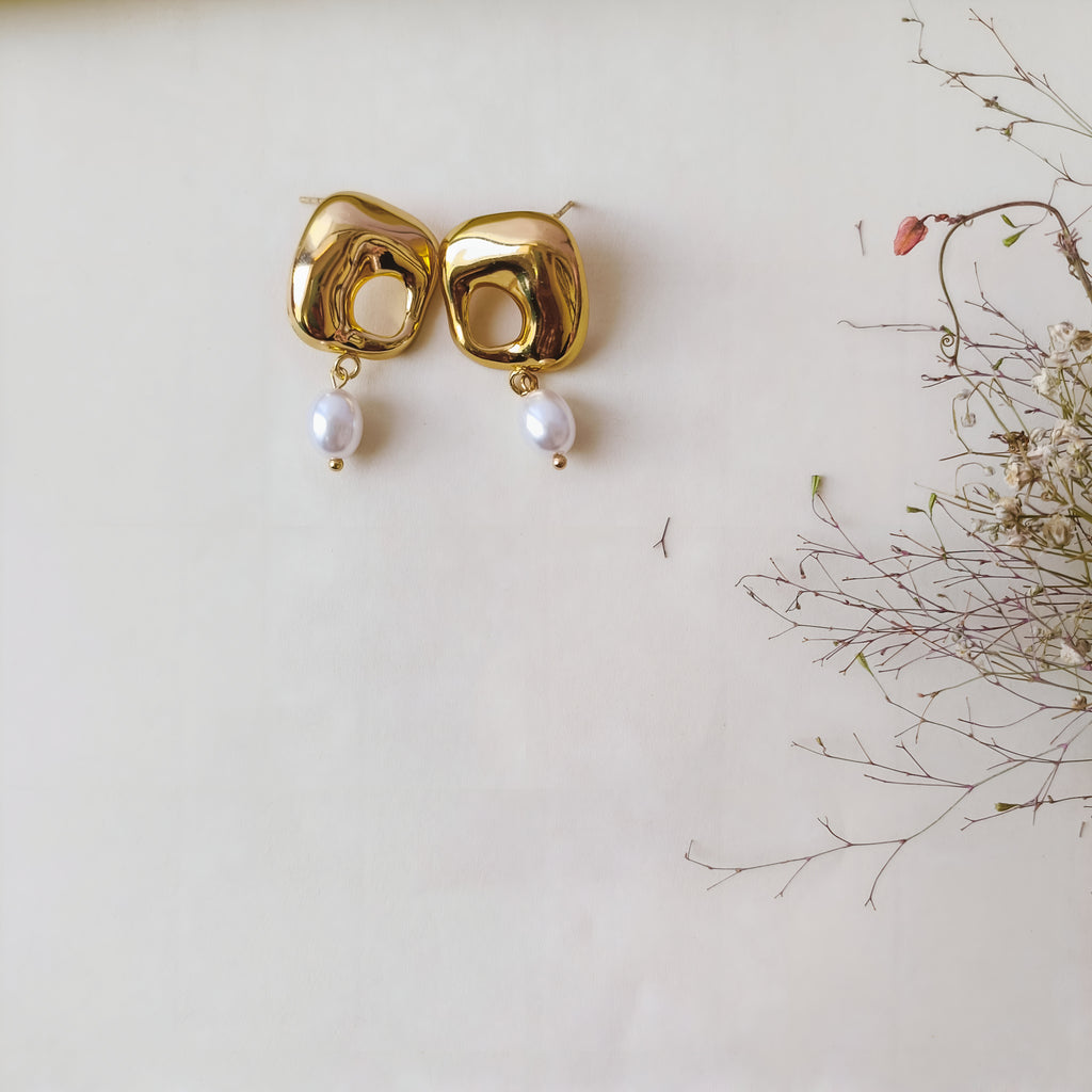 Oryn Duo Earrings & Necklace Set