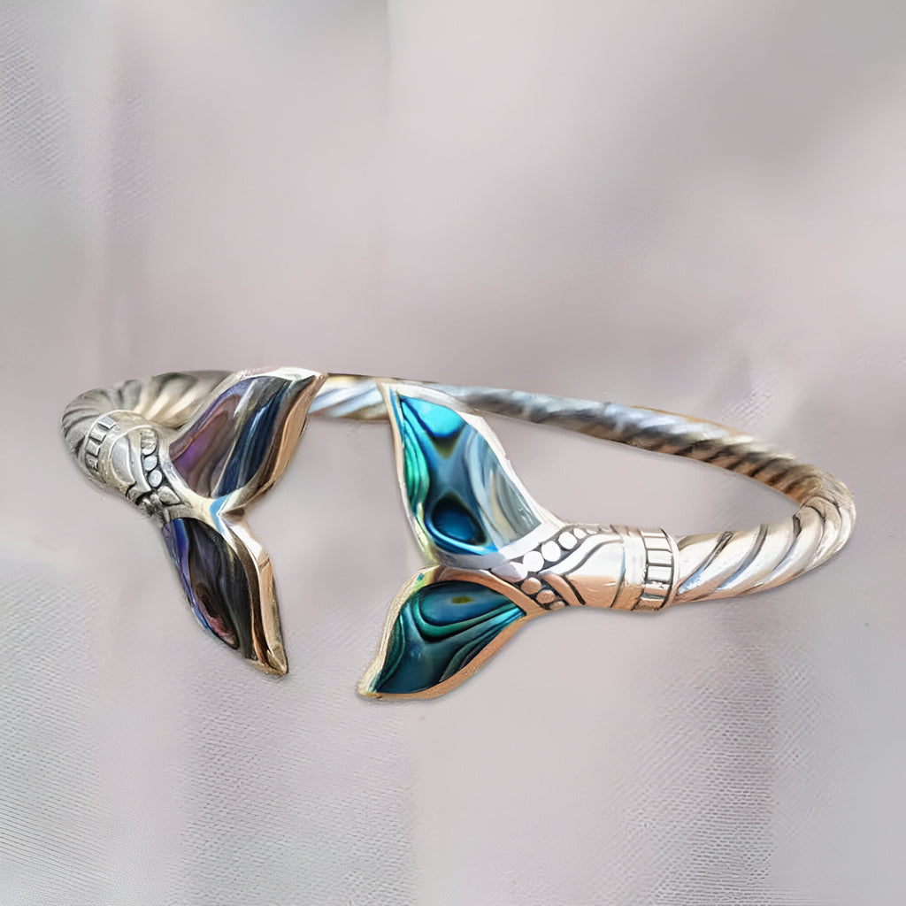 Ivia Mermaid Tail Bangle Bracelet