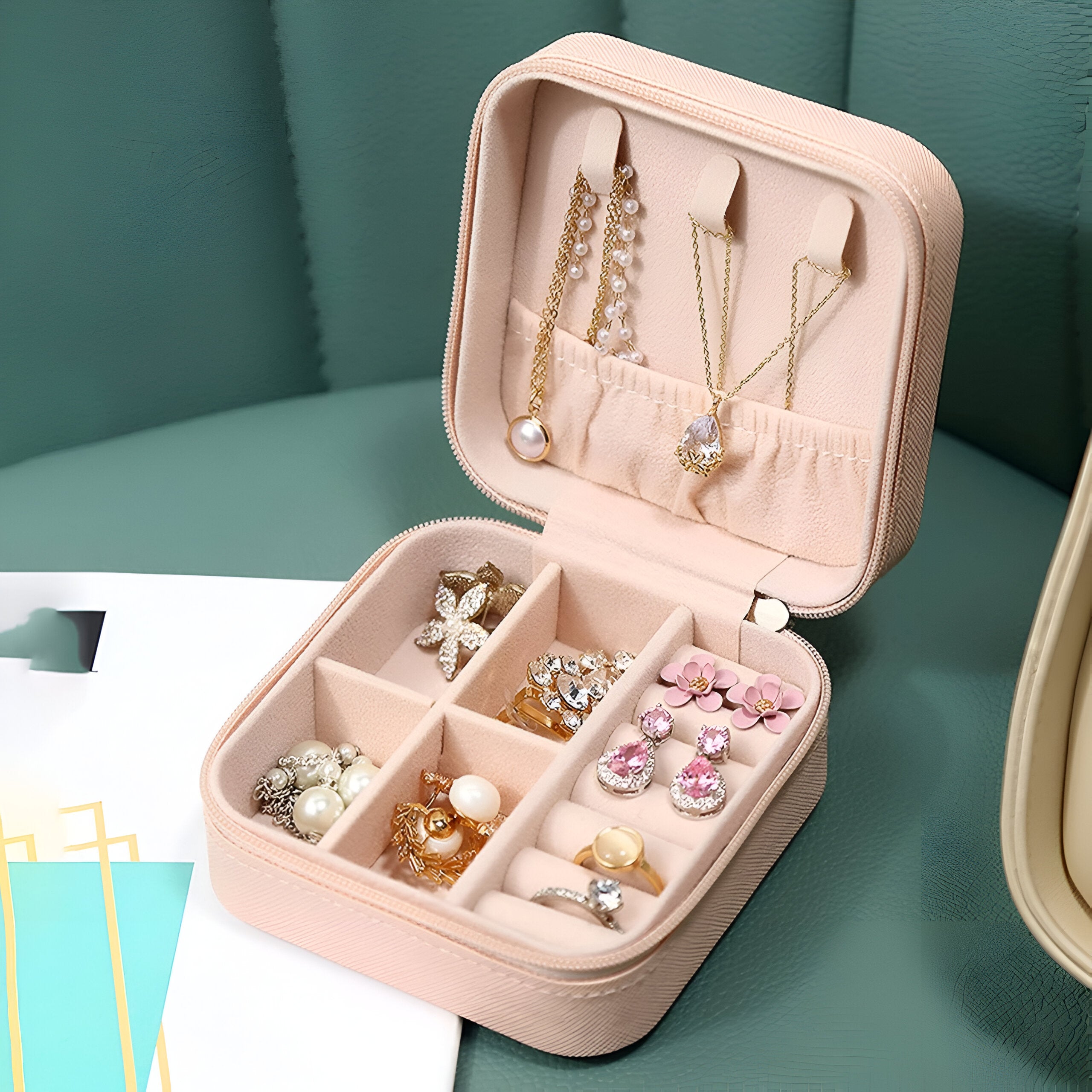 Elora Luxe Jewelry Organizer