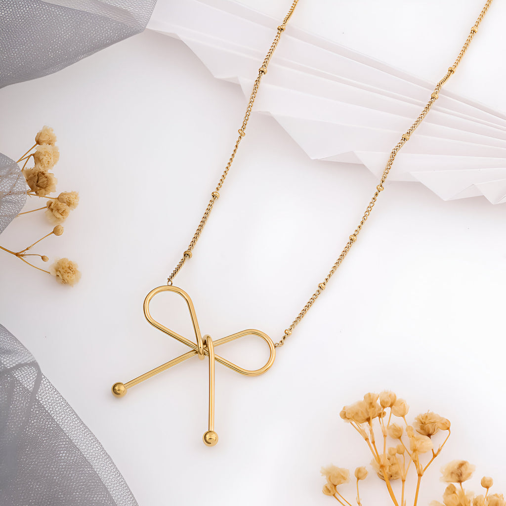 Ivon Infinite Tarnish Necklace