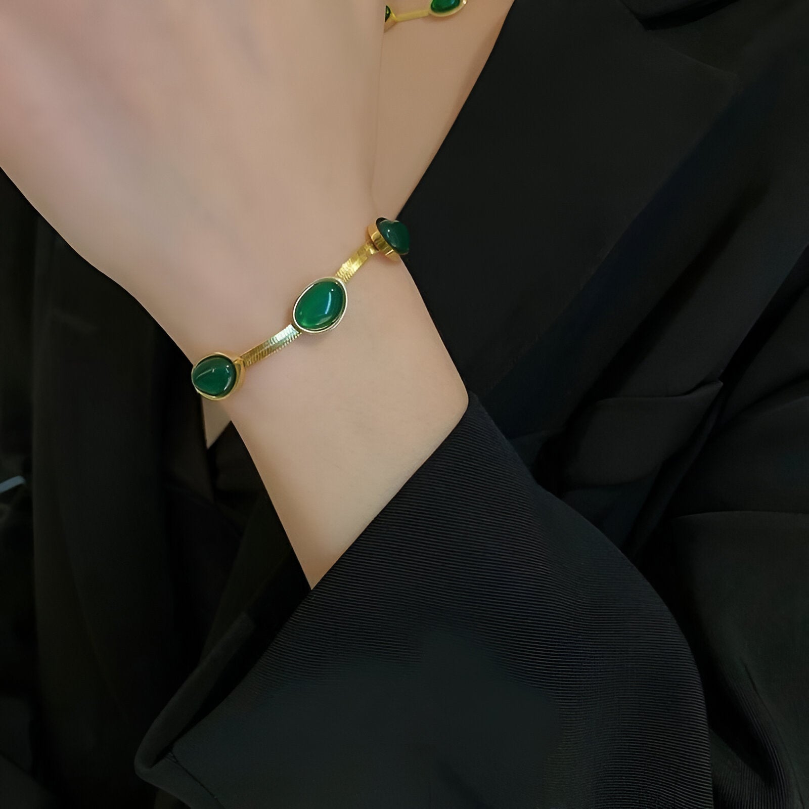 Oval Green Crystal Pendant Necklace Set With Bracelet