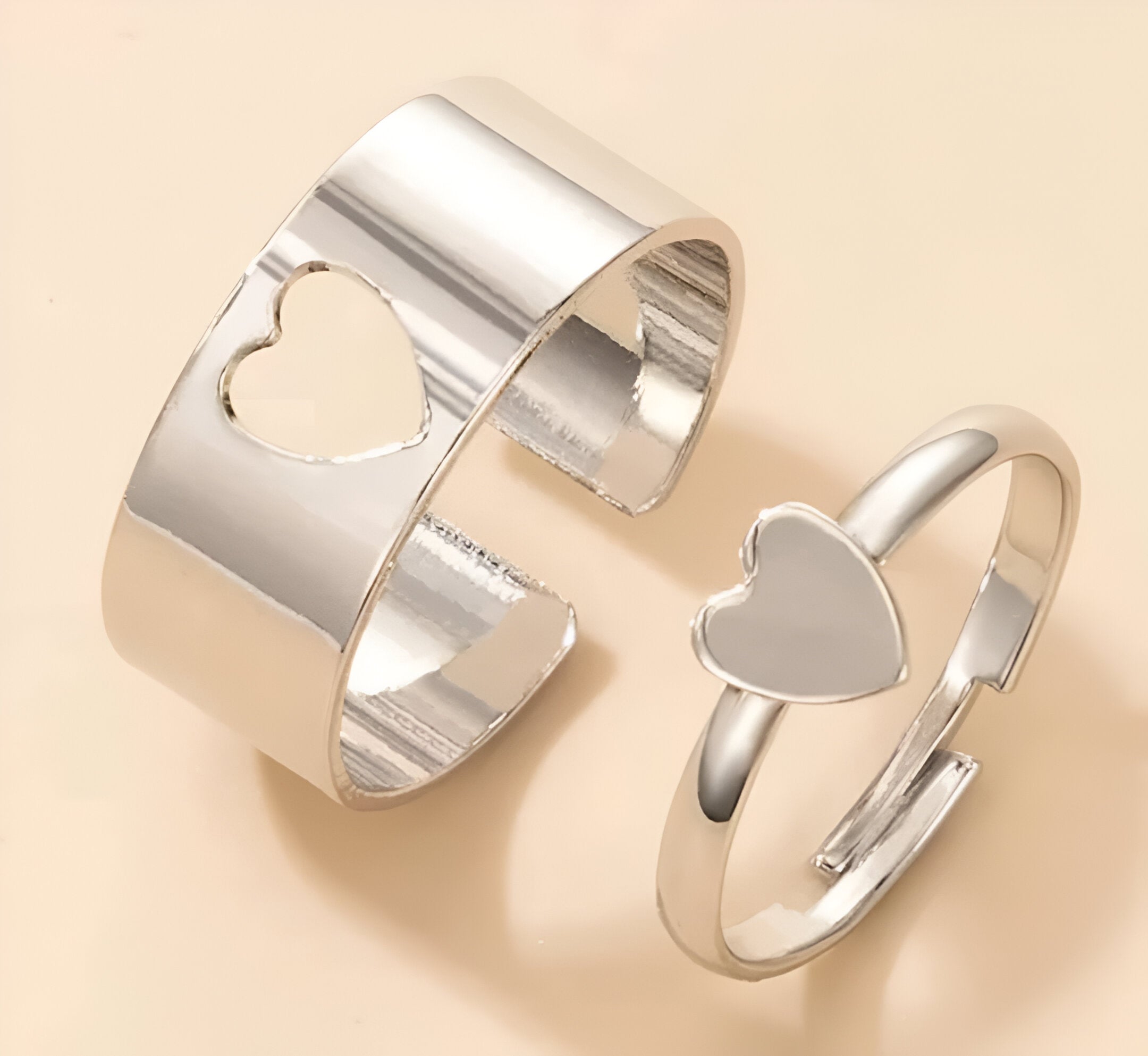 2 Elegant Silver-Plated Heart Couple Rings