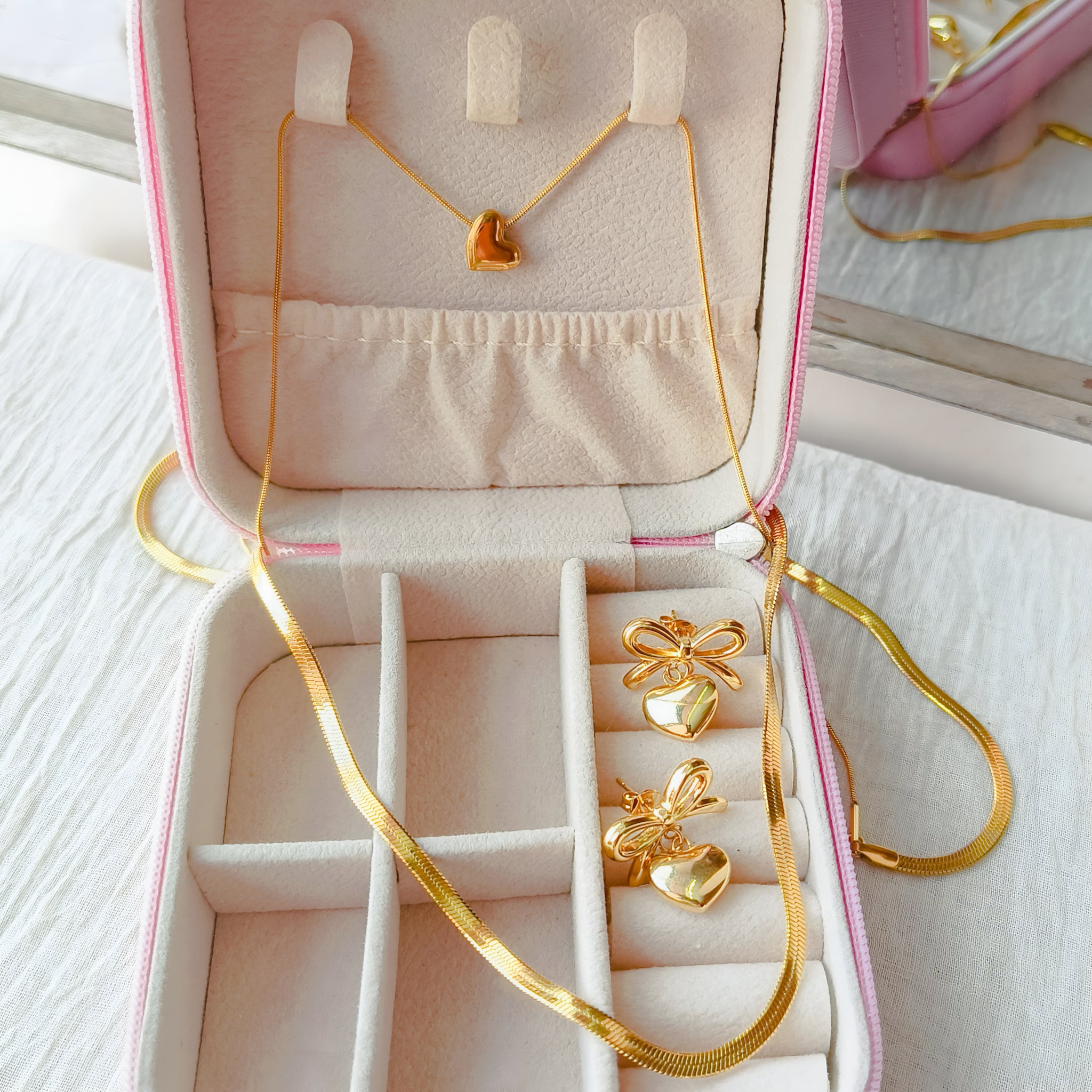 Oryn Duo Set And Elora Lux Organizer