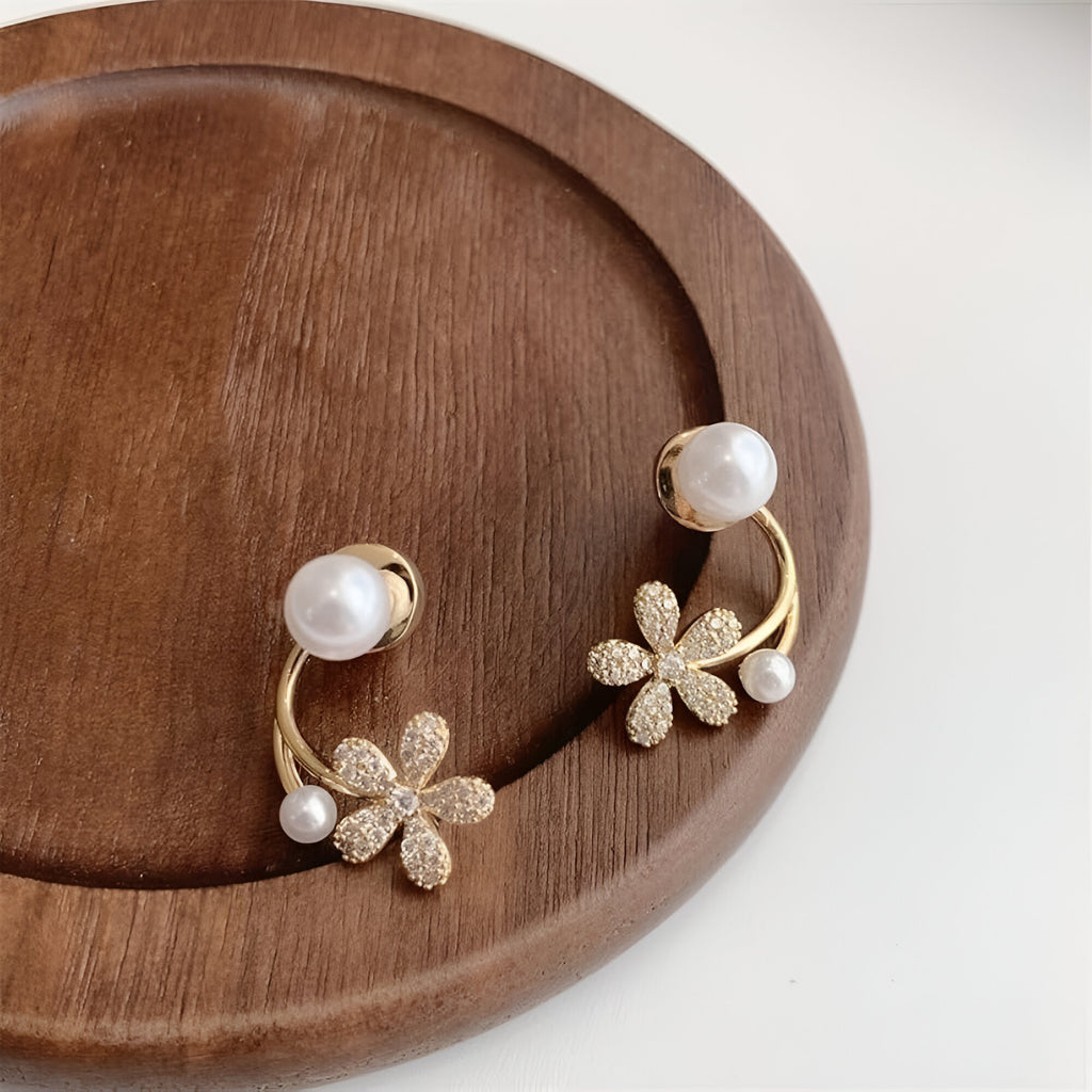 Auri Pearl flower Earrings Stud Earrings
