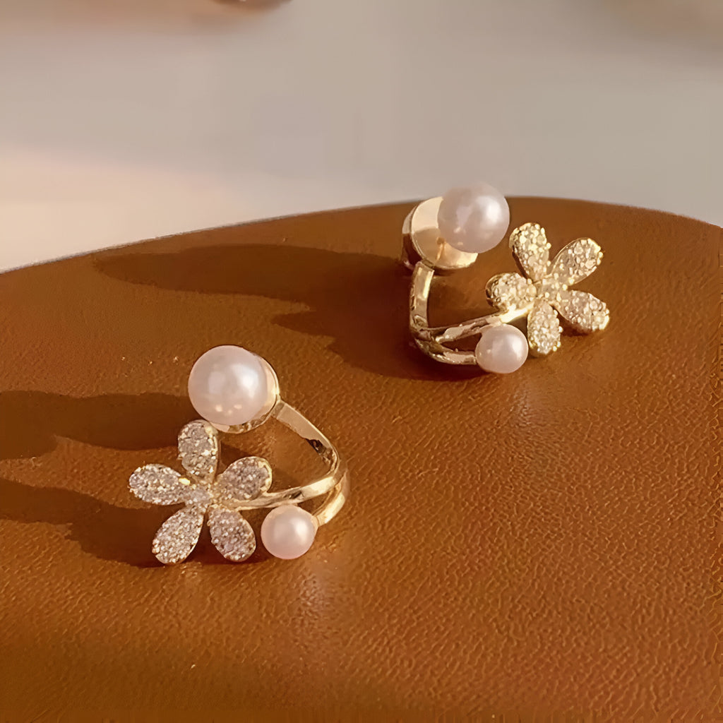 Auri Pearl flower Earrings Stud Earrings