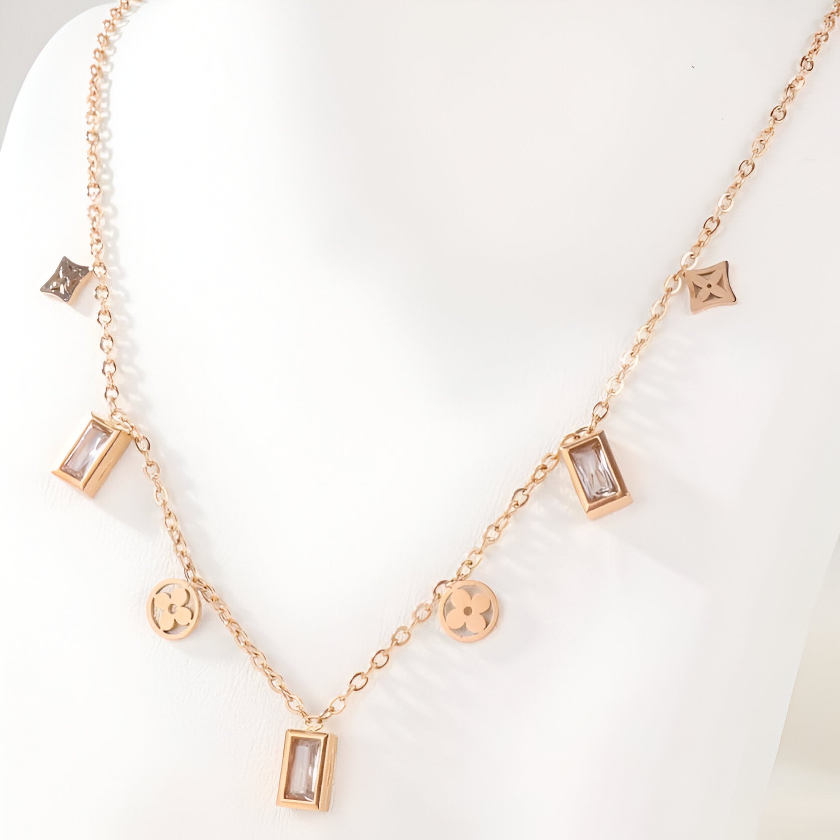 AURI Gold Plated Necklace